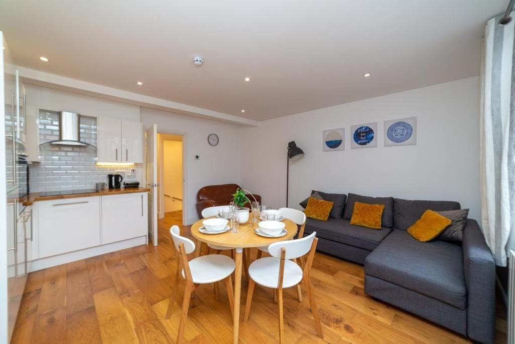 Beautiful 1Bd Apartment On The King'S Road Chelsea Лондон Экстерьер фото